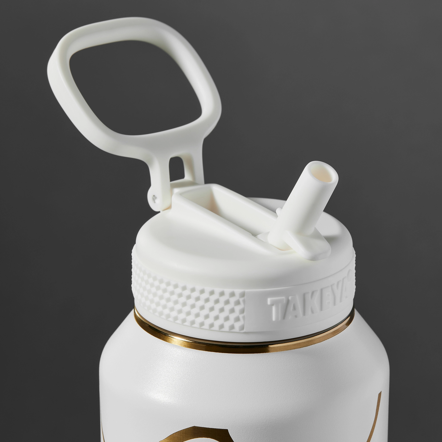 kintsugi-water-bottle-with-straw-lid-q2 51389-TK_HO25_Kintsugi_Takeya9271.png