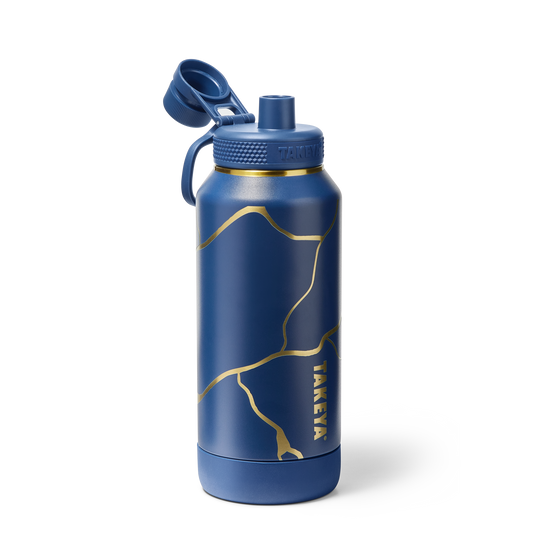 kintsugi-water-bottle-with-spout-lid-v1 TKS_SP25_SptBtl_GoldMarine_32oz_51390_v2_sRGB_SHD.png