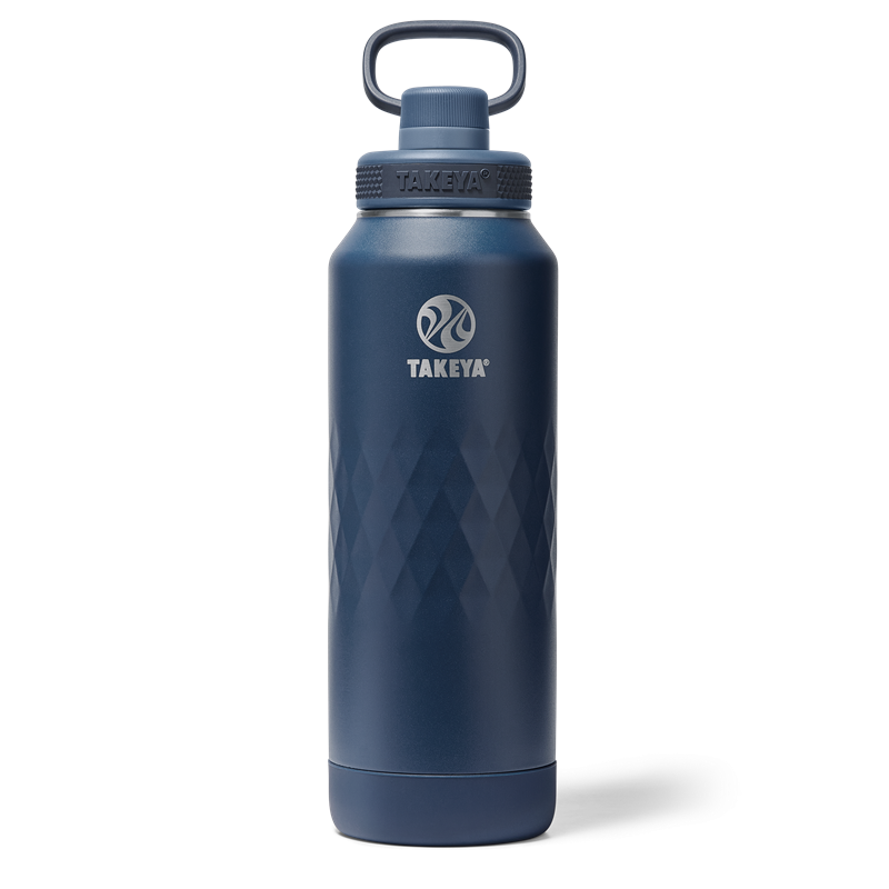 takeya-sport-water-bottle-o3 TKS_SP25_SptBtl_Indigo_40oz_51348_v1_SHD.png